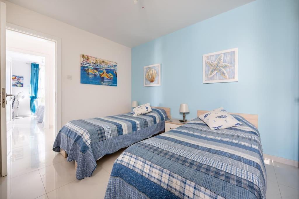 Ferienwohnung Seagull Penthouse Marsaxlokk Exterior foto