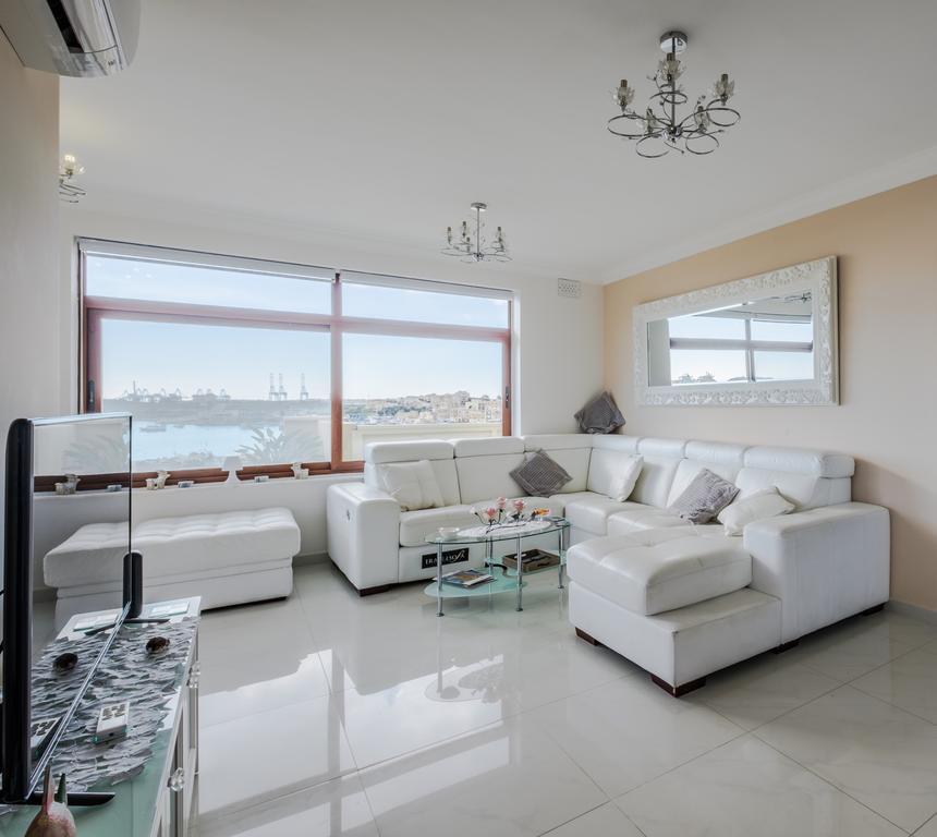 Ferienwohnung Seagull Penthouse Marsaxlokk Exterior foto