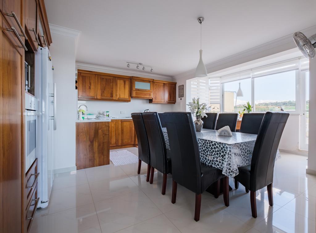 Ferienwohnung Seagull Penthouse Marsaxlokk Exterior foto